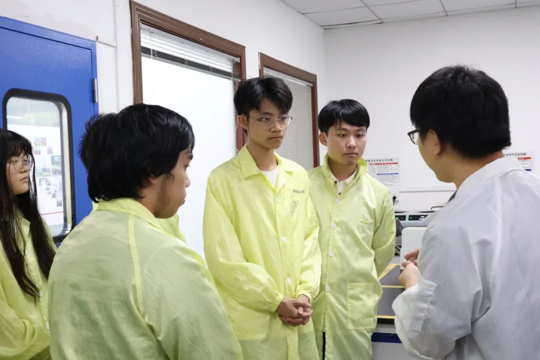 美信檢測實驗室參觀